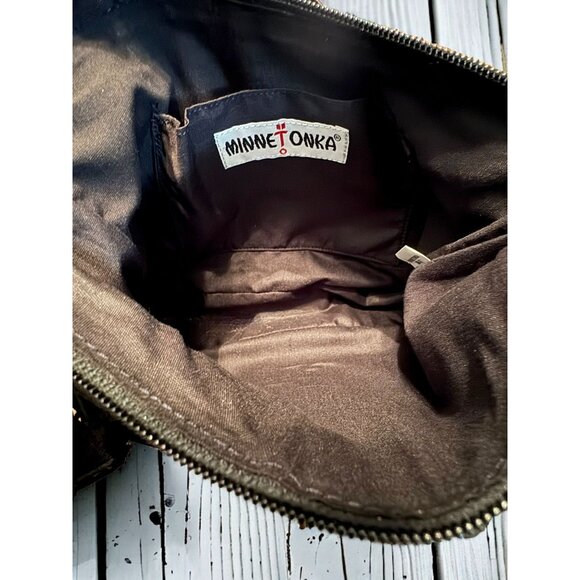 Minnetonka Suede Leather Side Fringe Crossbody Purse - Picture 7 of 9